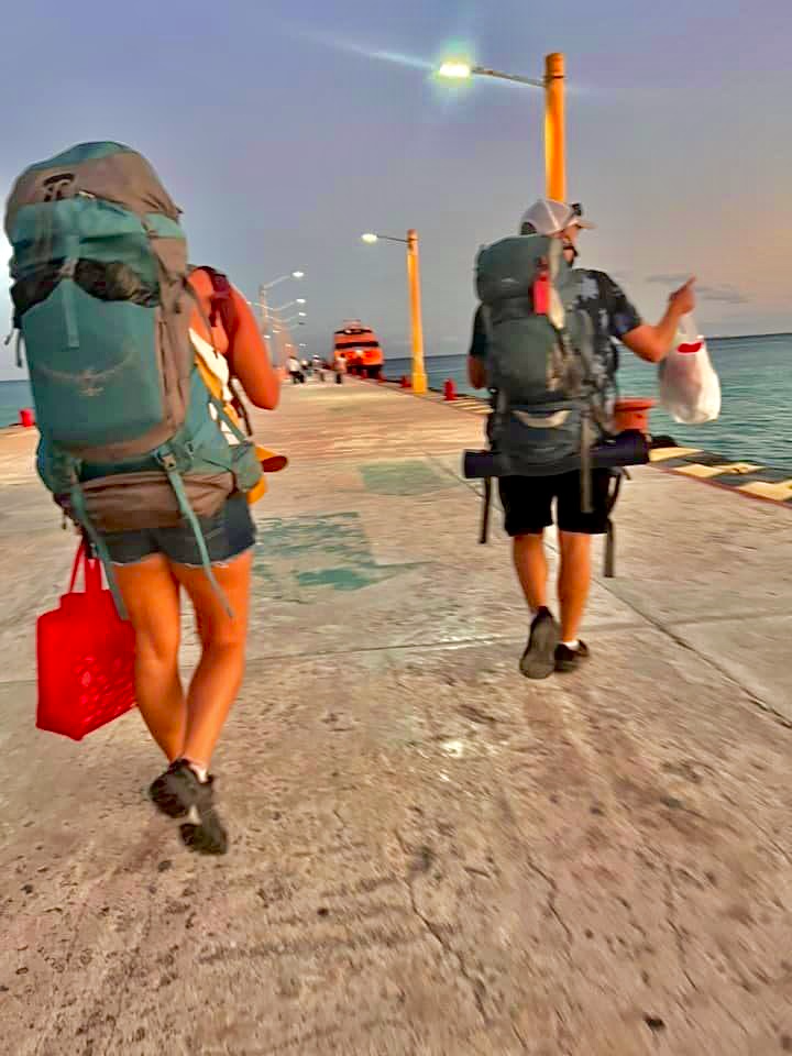 digital nomads, travel blogging